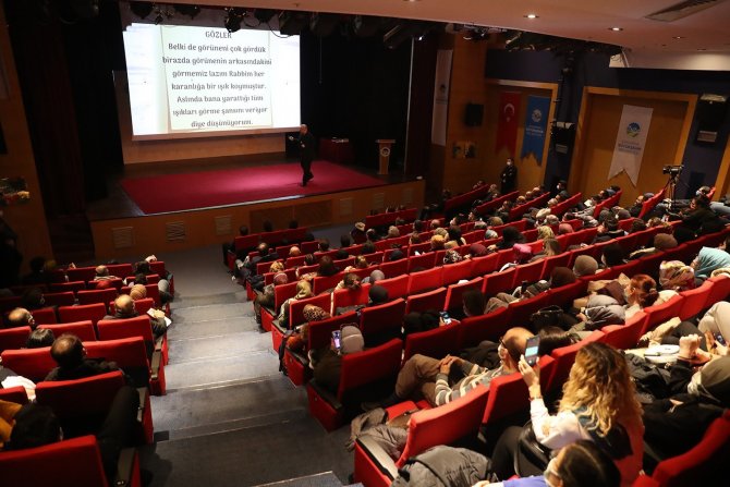 Sağlıklı Düşünme Becerileri Akm’de Konuşuldu