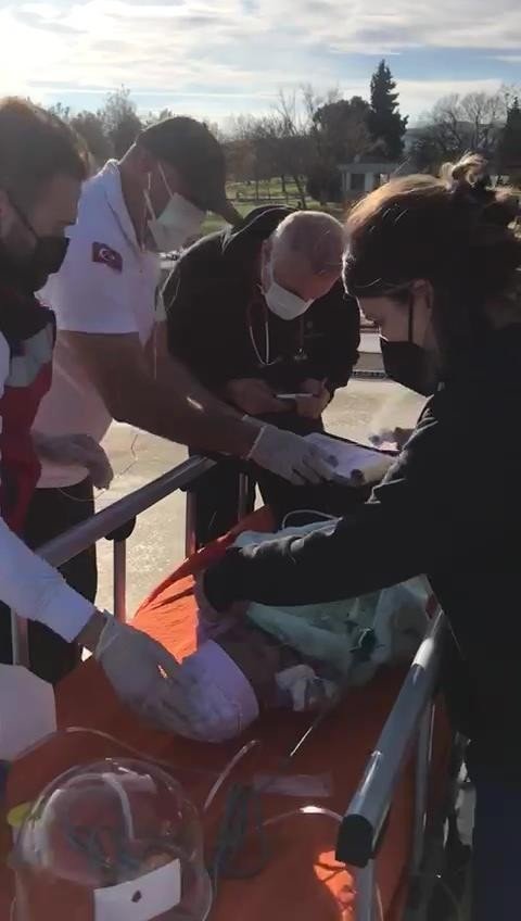 Ambulans Helikopter Meryem Bebek İçin Havalandı