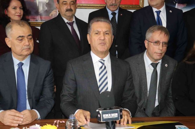 Sarıgül, Türkiye Değişim Partisi Yalova İ̇l Başkanlığının Açılışını Yaptı