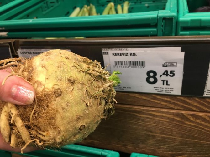 Üreticiden 2 Buçuk Tl’ye Çıkan Kereviz Markette 8 Tl