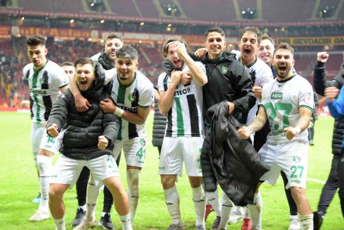 Denizlispor 2. Başkanı Akcan, “Galatasaray Zaferi, Horozun Silkinişi Ve Dirilişin Başlangıcı Olacak”