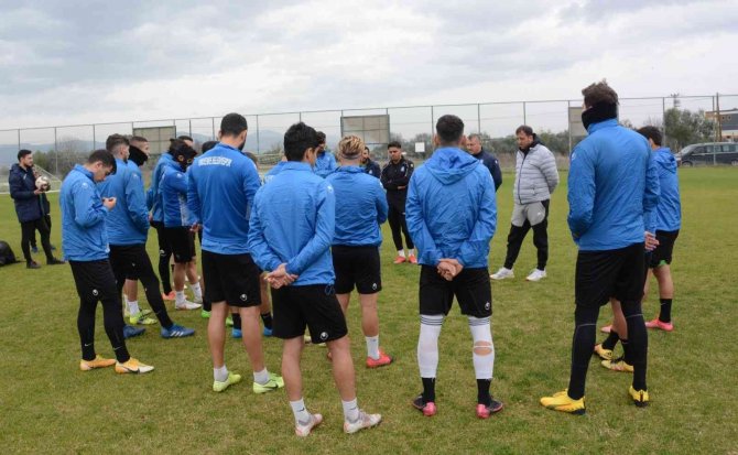 Yunusemre Belediyespor İkinci Yarı Hazırlıklarına 3 Ocak’ta Başlayacak