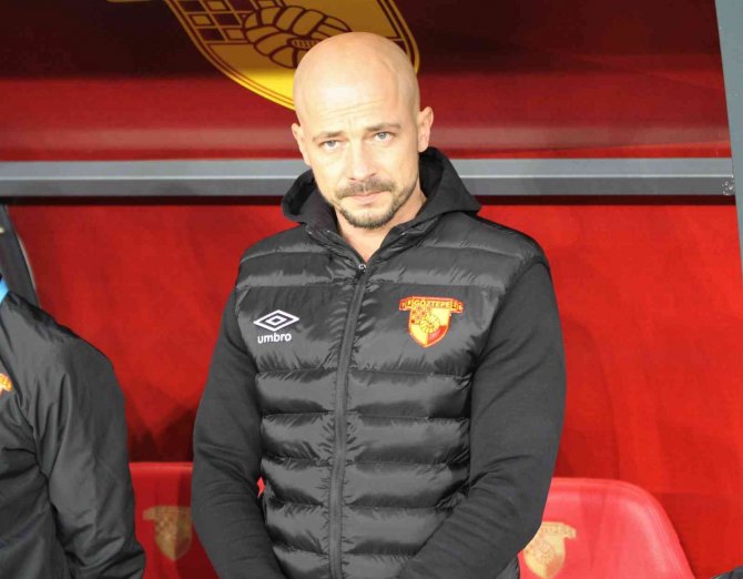 Ziraat Türkiye Kupası: Göztepe: 1 - Samsunspor: 0 (İ̇lk Yarı)