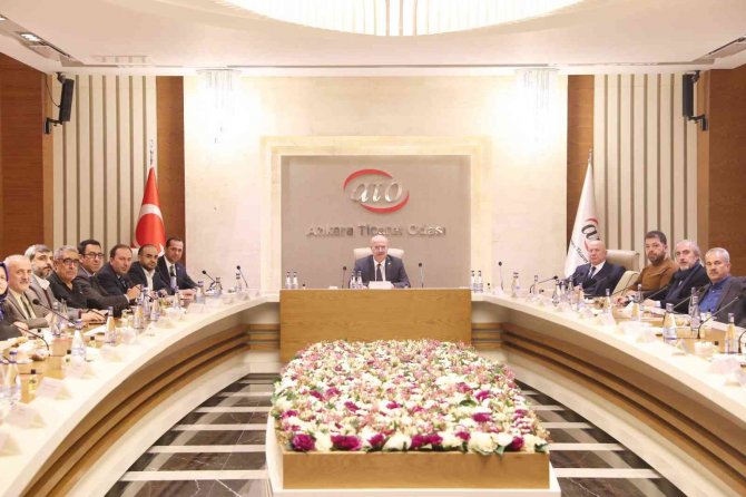 Ato Başkanı Baran, Ato Üyesi Kamu Müteahhitleri İle Bir Araya Geldi