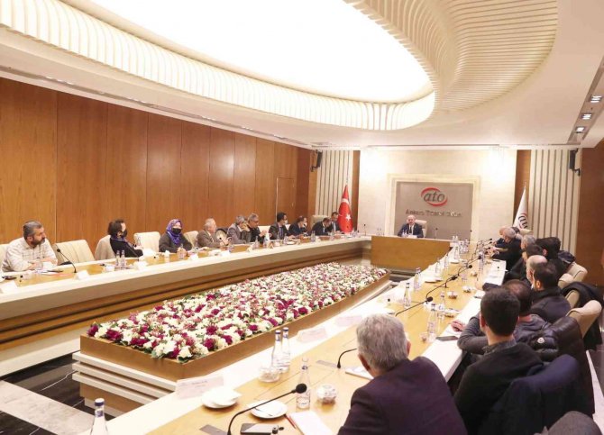 Ato Başkanı Baran, Ato Üyesi Kamu Müteahhitleri İle Bir Araya Geldi