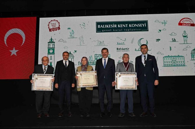 Balıkesir Kent Konseyi Başkanı Mürsel Sabancı Güven Tazeledi