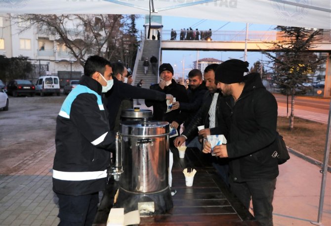 Öğrencilere Sınav Öncesi Kahvaltı İkramı