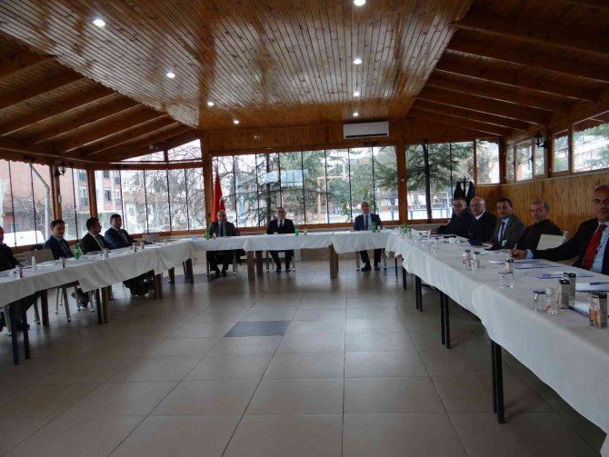 Bilecik İ̇l Eğitim Değerlendirme Toplantısı Gölpazarı’nda Yapıldı