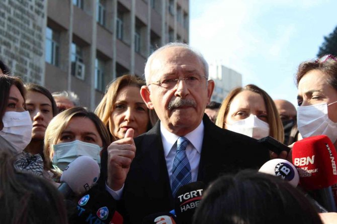 Chp Lideri Kılıçdaroğlu, Milli Eğitim Bakanlığı Binasına Alınmadı