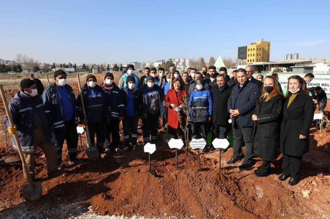 Yeşil Şehirler Huzurlu Nesiller Projesinin 23. Durağı Aydınlar Mahallesi Oldu