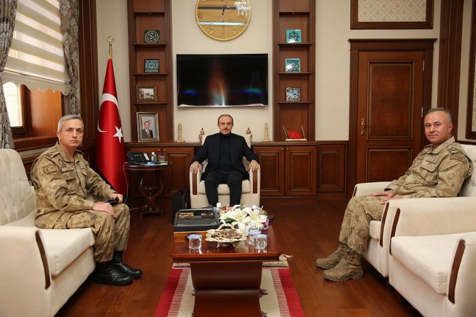 Jandarma Bölge Komutanı Tuğgeneral Köroğlu, Vali Epcim’i Ziyaret Etti