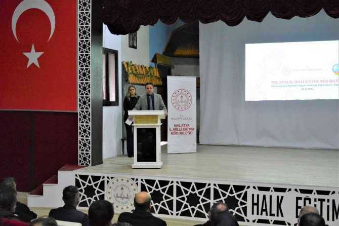 Müdür Kanbay, Mesleki Eğitimin Önemine Dikkat Çekti