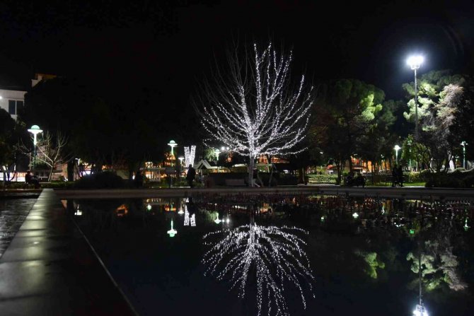 Manisa Yeni Yıla Işıl Işıl Girecek
