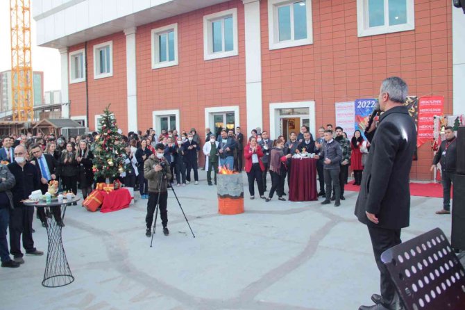 Sağlık Çalışanları 1 Yıllık Stres Attı