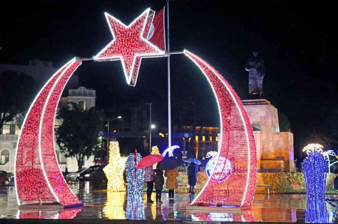 Menteşe’nin Cadde Ve Sokakları Yeni Yıla Hazır
