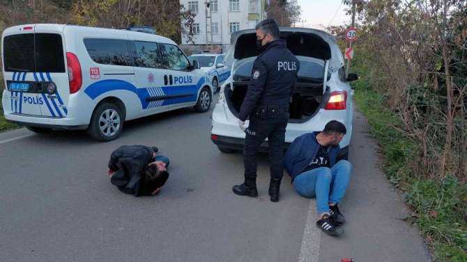 Uyuşturucu Tacirleri Film Gibi Kovalamacayla Yakalandı