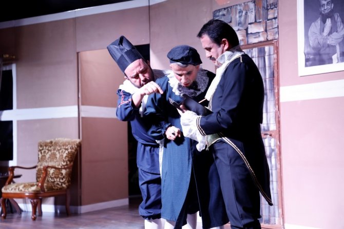 Moliere’nin Cimri’si İ̇negöllüleri Kahkahaya Boğdu