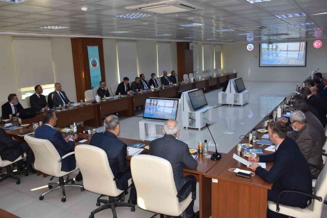 Siirt Belediyesi’nde 2021 Yılı Değerlendirme Toplantısı Yapıldı