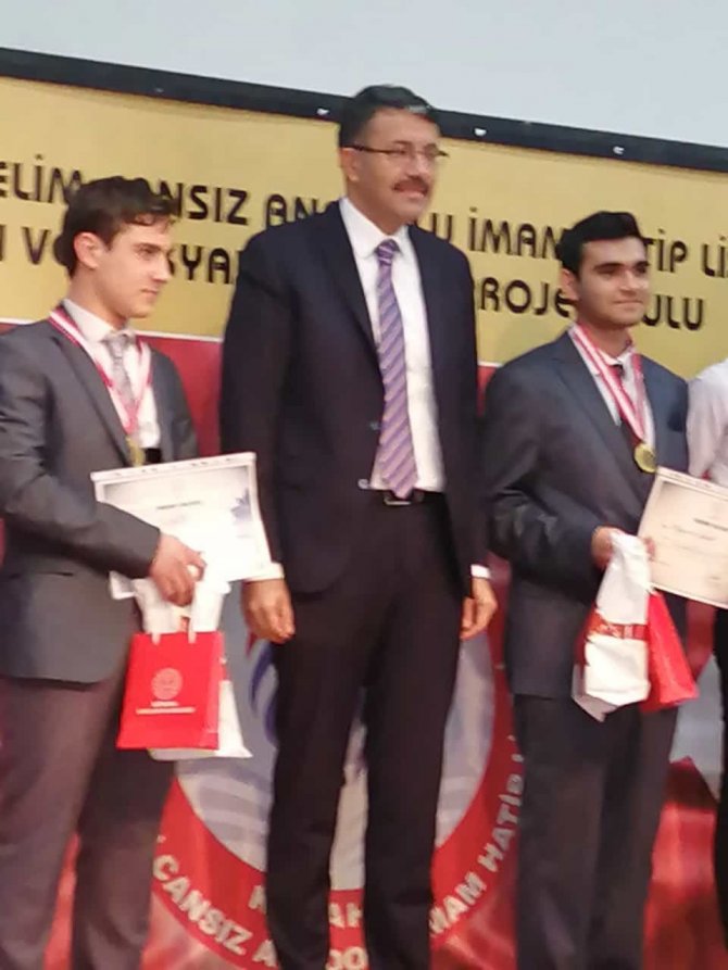 İ̇mam Hatipli Saad El Salih Hafızlıkta İl Birincisi Oldu