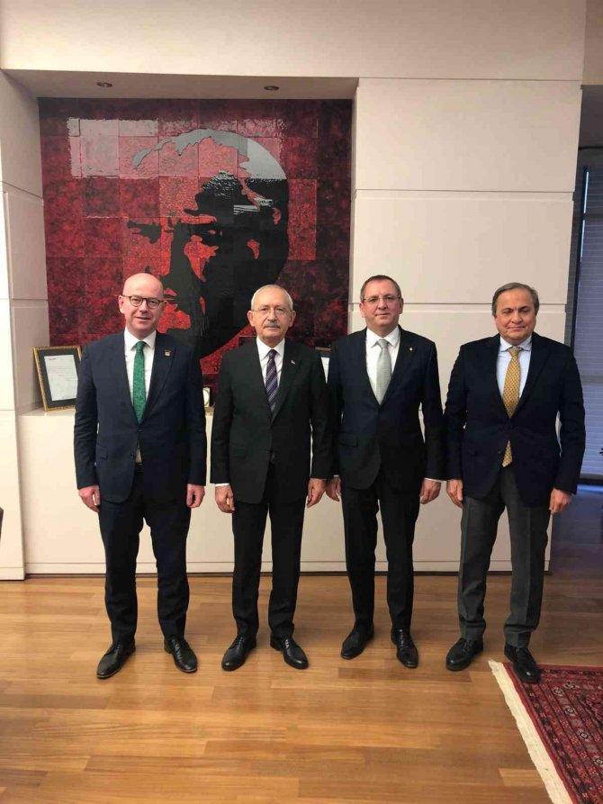 Başkan Ergin, Kılıçdaroğlu’nu Ayvalık’a Davet Etti