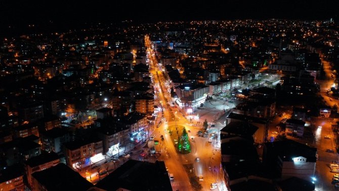 Yeni Yıl İçin Süslenen Tarihi İlçe Safranbolu Drone İle Görüntülendi