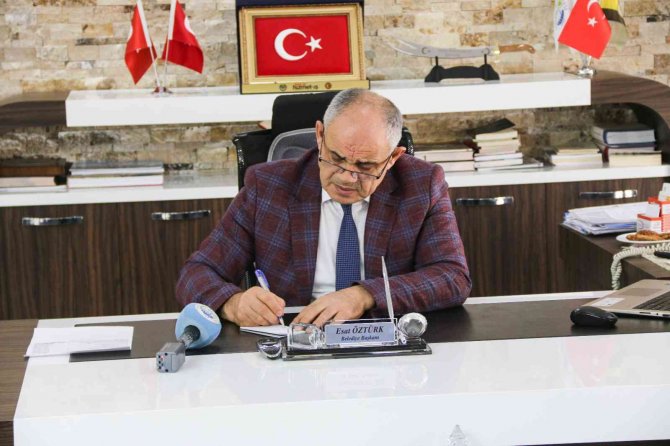 Öztürk: “Çalıştıkça Güçleniyor, Güçlendikçe Başarıyoruz”