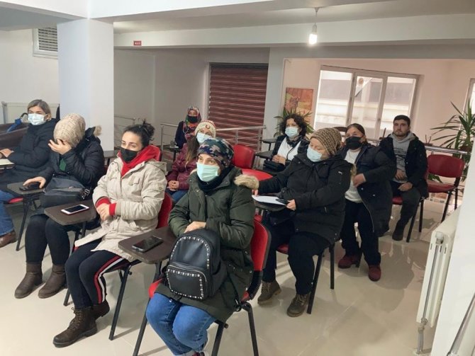 Arıcılık Ve Meyvecilik Kursu Düzenlendi