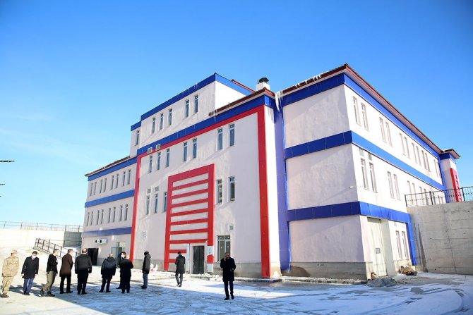 Aydıntepe İ̇lçe Entegre Hastanesi’nde Açılış İçin Geri Sayım Başladı