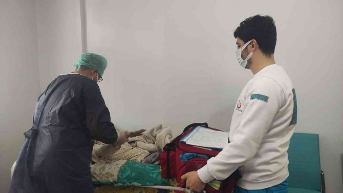 Evde Sağlık Hizmetleri 47 Bin Hastaya Ulaştı