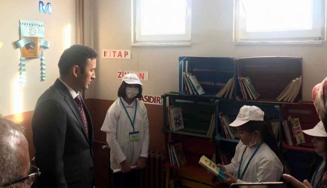 Çayırlı Çaykent Ortaokulu’nda Bilim Fuarı Açılışı Gerçekleştirildi