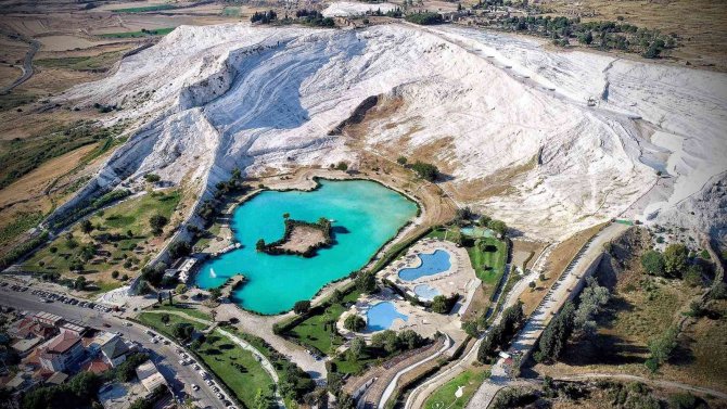 Pamukkale Pandeminin Ardından 2021’de 1,2 Milyon Ziyaretçi Sayısını Yakaladı
