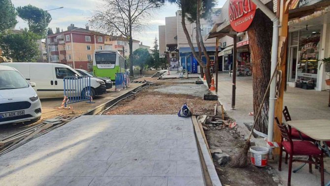 Yenikent’e Aydınlatma Düzenlemeleri Yapılıyor