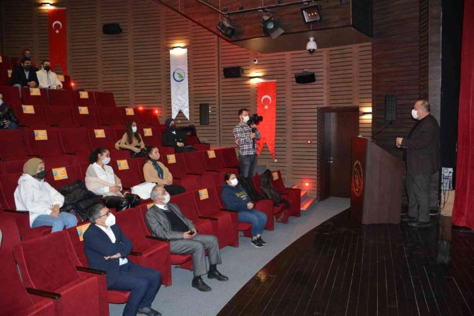 Cerrahinin Tarihi Gelişimini Anlattı