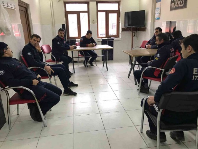 Elazığ İtfaiyesi Bir Yılda 2 Bin 677 Olaya Müdahale Etti