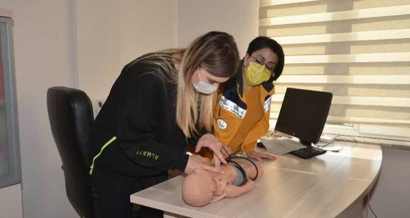 Polis Ekiplerine “Temel İ̇lk Yardım Kursu”