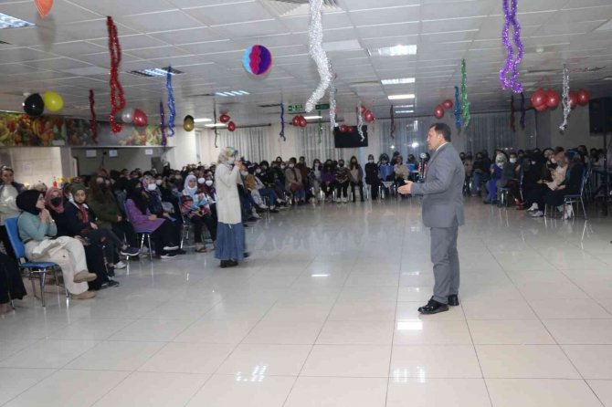 “Biz Bize Moral Akşamları” Etkinliklerle Devam Ediyor