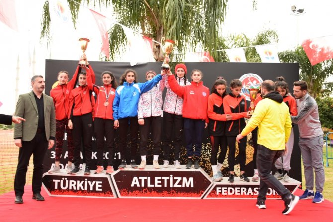 Karslı Atletler Türkiye Şampiyonu Oldu