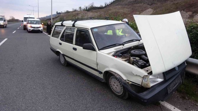 Kontrolden Çıkan Otomobil Bariyere Çarptı: 1 Yaralı