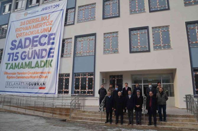 Rıdvan Mertöz Ortaokulu 115 Günde Tamamlandı