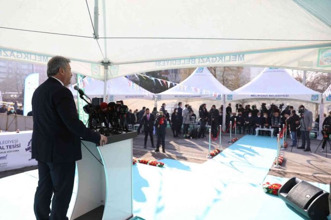 Melikgazi Belediyesi 2021 Yılını Temel Atma İle Tamamladı