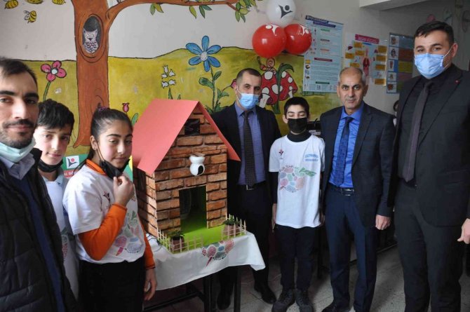 Bulanık’ta Tübi̇tak 4006 Bilim Fuarı Açıldı