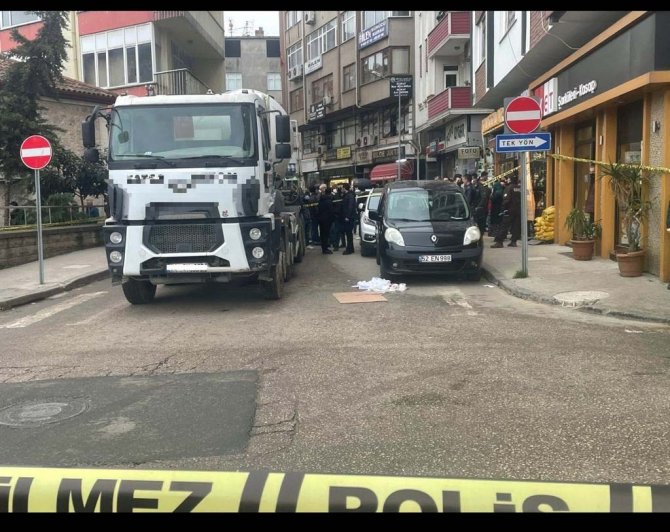 Beton Mikserinin Altında Kalan Minik Talha Hayatını Kaybetti