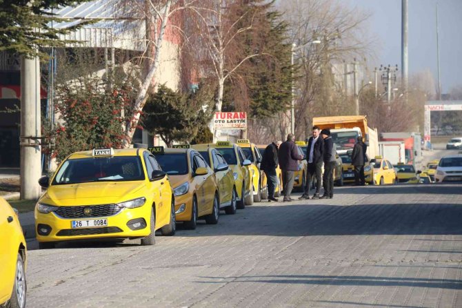 Yılbaşı Zammı İçin ‘Sarı Kuyruk’ Havadan Görüntülendi