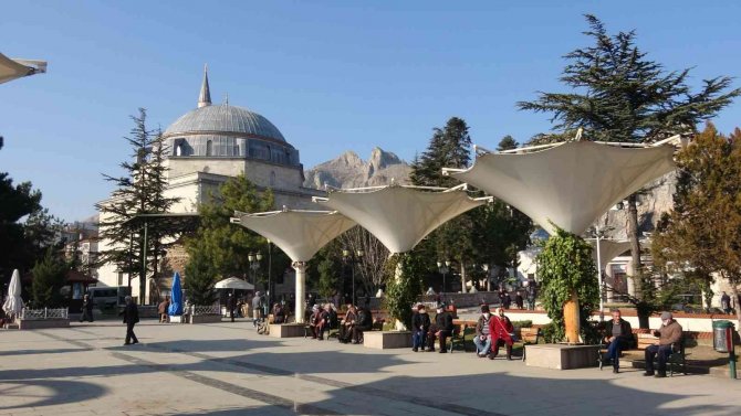 Yılın Son Günü Güneşin Tadını Çıkardılar