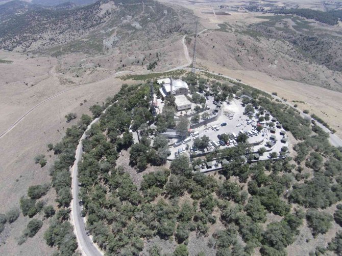 Hz. Ukkaşe Türbesi Yeniden Ziyarete Açıldı