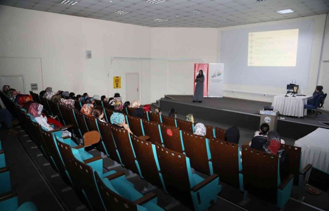 Van’da "Gönülden Gönüle Dost Sohbetleri" Devam Ediyor