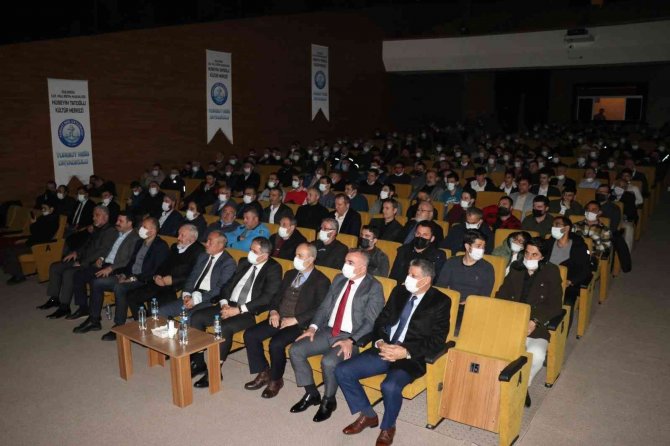 Dursun Ali Erzincanlı Naatları İle Kalplerin Pasını Sildi
