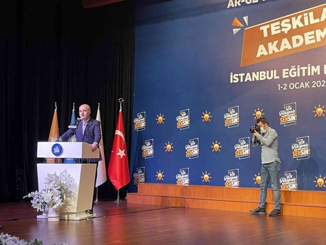 Numan Kurtulmuş: “Kur’an Eğitimine Orta Çağ Zihniyeti Demek, Karanlık Bir Chp Zihniyetidir”