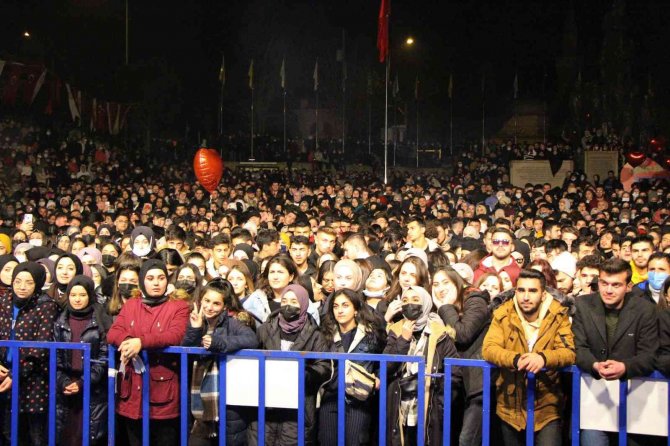 Zakkum’dan Amasya’da Yılbaşı Konseri