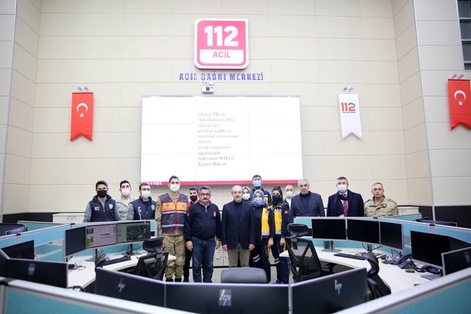 Vali Epcim, Yeni Yıl Akşamı Görev Başındaki Personelleri Ziyaret Etti